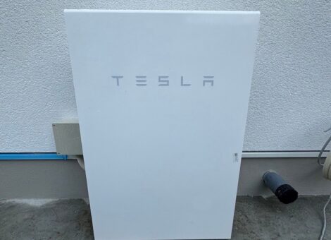 【中央市新築】太陽光発電システム・テスラパワーウォールの設置