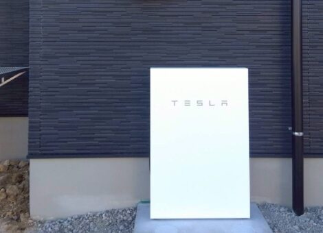 【甲府市　新築】太陽光・テスラパワーウォール施工事例