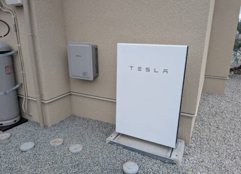 太陽光・テスラパワーウォール・EVコンセント施工事例